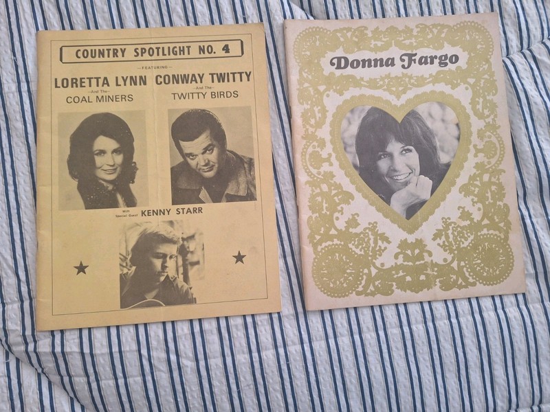 Loretta Lynn Conway Twitty Donna Fargo Folio Magazine Lot Country Music