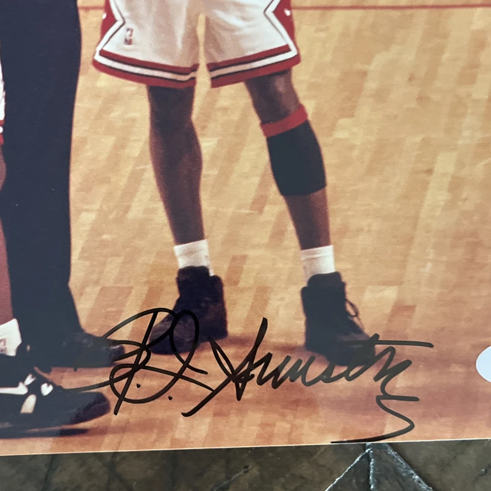B.J. Armstrong Autographed 8x10 Photo w/ Michael Jordan #45 – Chicago Bulls -PSA - Image 2 of 4
