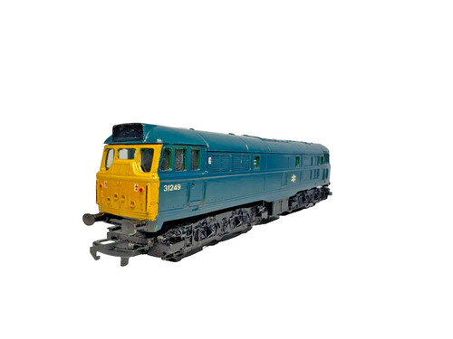 Triang Hornby R357 A1A-A1A dieselelektrische Lok 31249 umlackiert geprüft ohne OVP | Zustand: Used