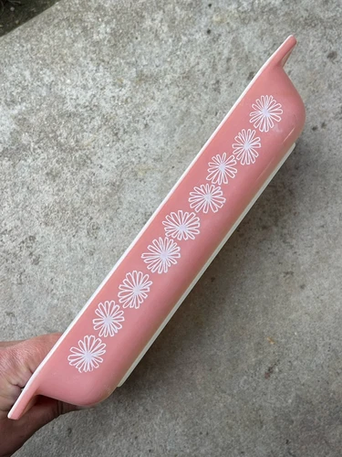 Vintage Pyrex Pink Daisy Space Saver 548-B No lid NICE Glass Baking Dish Pan