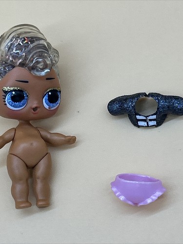 LOL Surprise Doll Winter Disco Glitter Globe - Picture 10 of 11