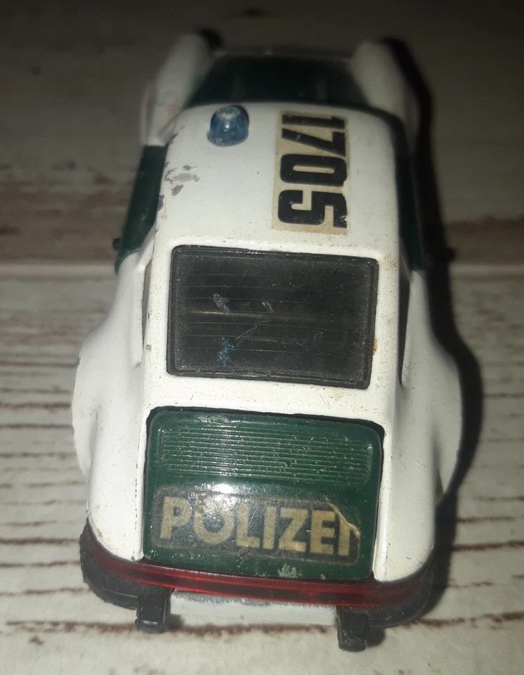 MACCHININA MATCHBOX SUPER KINGS PORSCHE TURBO K-70 POLIZEI NUMERO 1705 VINTAGE - Immagine 3 di 4