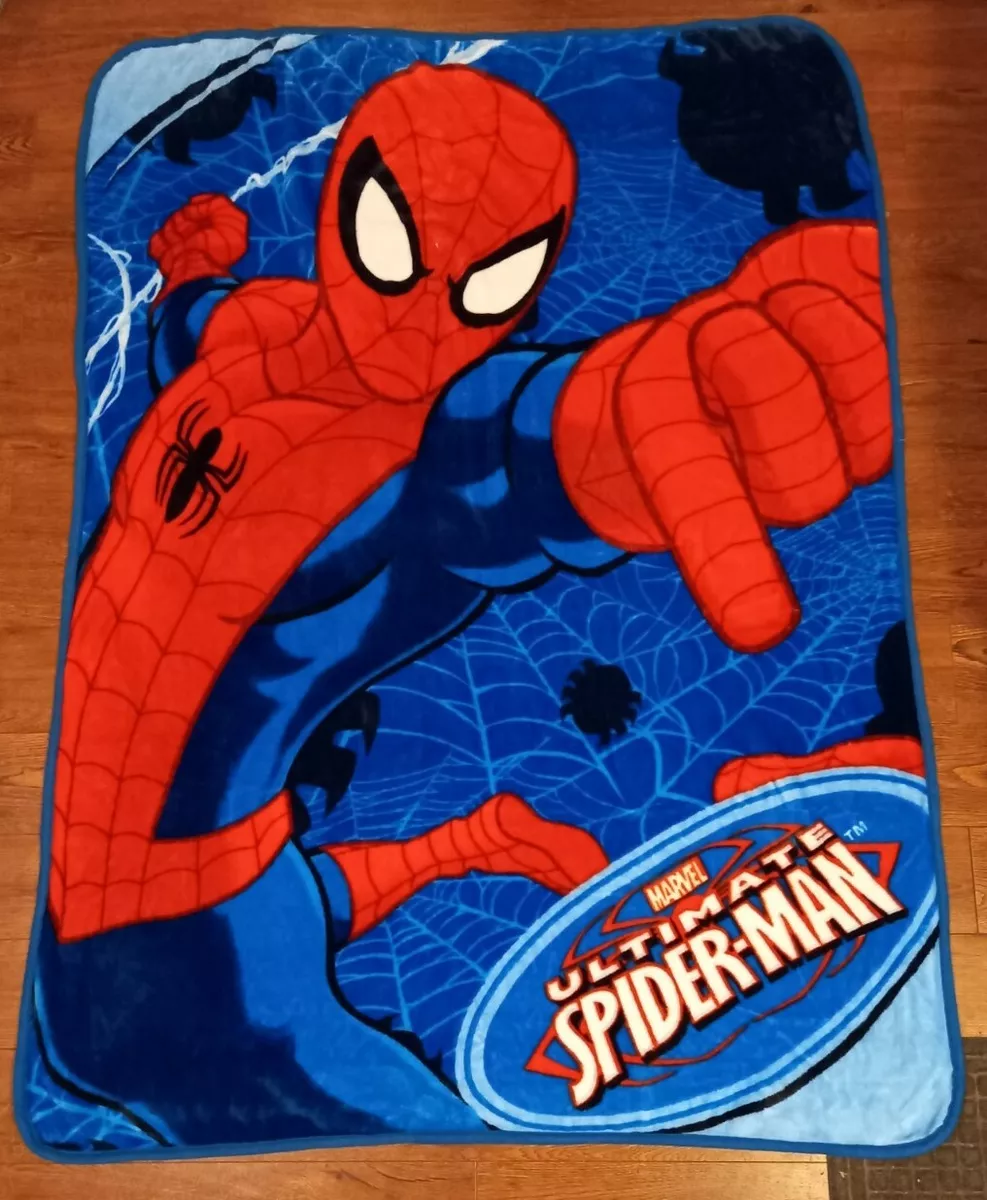 MARVEL Ultimate SpiderMan Comfy Fleece Throw Blanket GUC