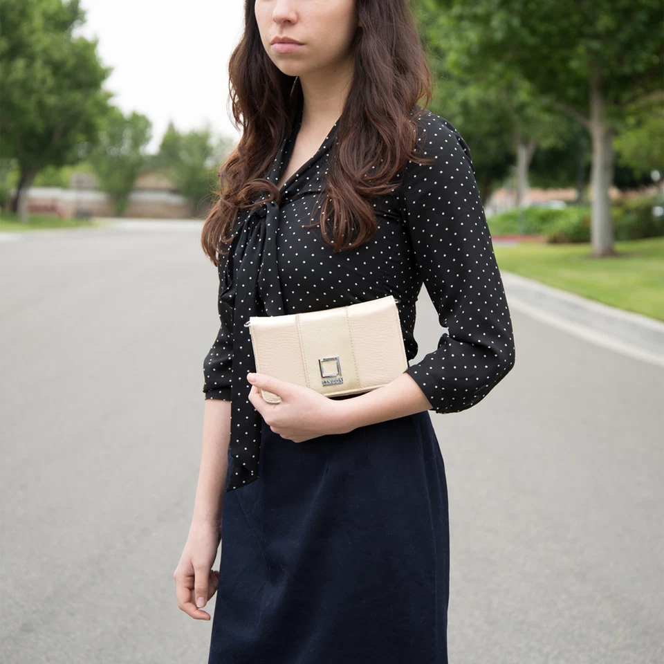 Beige Women Fashion Leather Handbag For Samsung Galaxy S24 Ultra / S24+ / S24 - Image 2 of 4