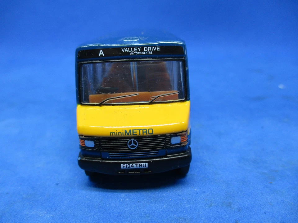 EFE 1/76 Scale Mercedes Benz Hoppa Minibus Rare Blue Orange - Image 2 of 4