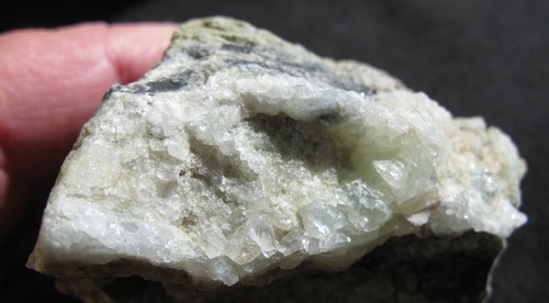 RARE LIGHT GREEN IDAHO FLUORITE CRYSTALS GRAVEL RANGE MINING DIST. 9 X 7 X 5 cm - Afbeelding 9 van 9