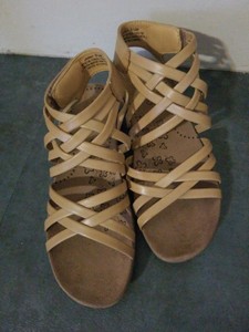 baretraps janny sandals