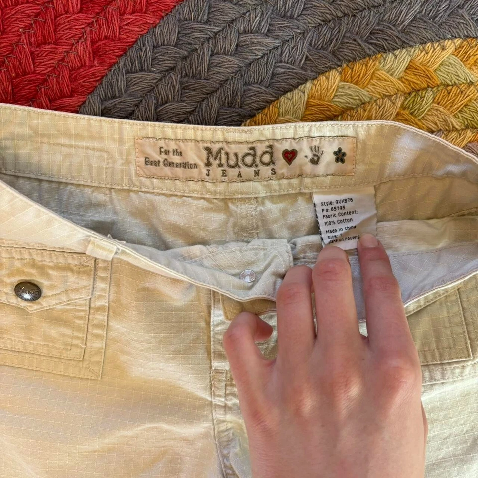 "Mini pantalones cortos Mudd Cargo - cintura 27"" - talla 1" Foto 4 de 4
