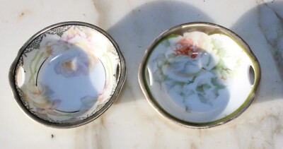 Pair BAVARIA PRINCE REGENT CHINA ROUND SLOTTED HANDLE OPEN SALT CELLARS, c1910