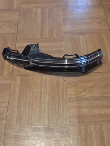 2018-2025 AUDI Q5 Q7 SQ5 SQ7 TURN SIGNAL LENS / left SidEXTERIOR MIRROR LED OEM 