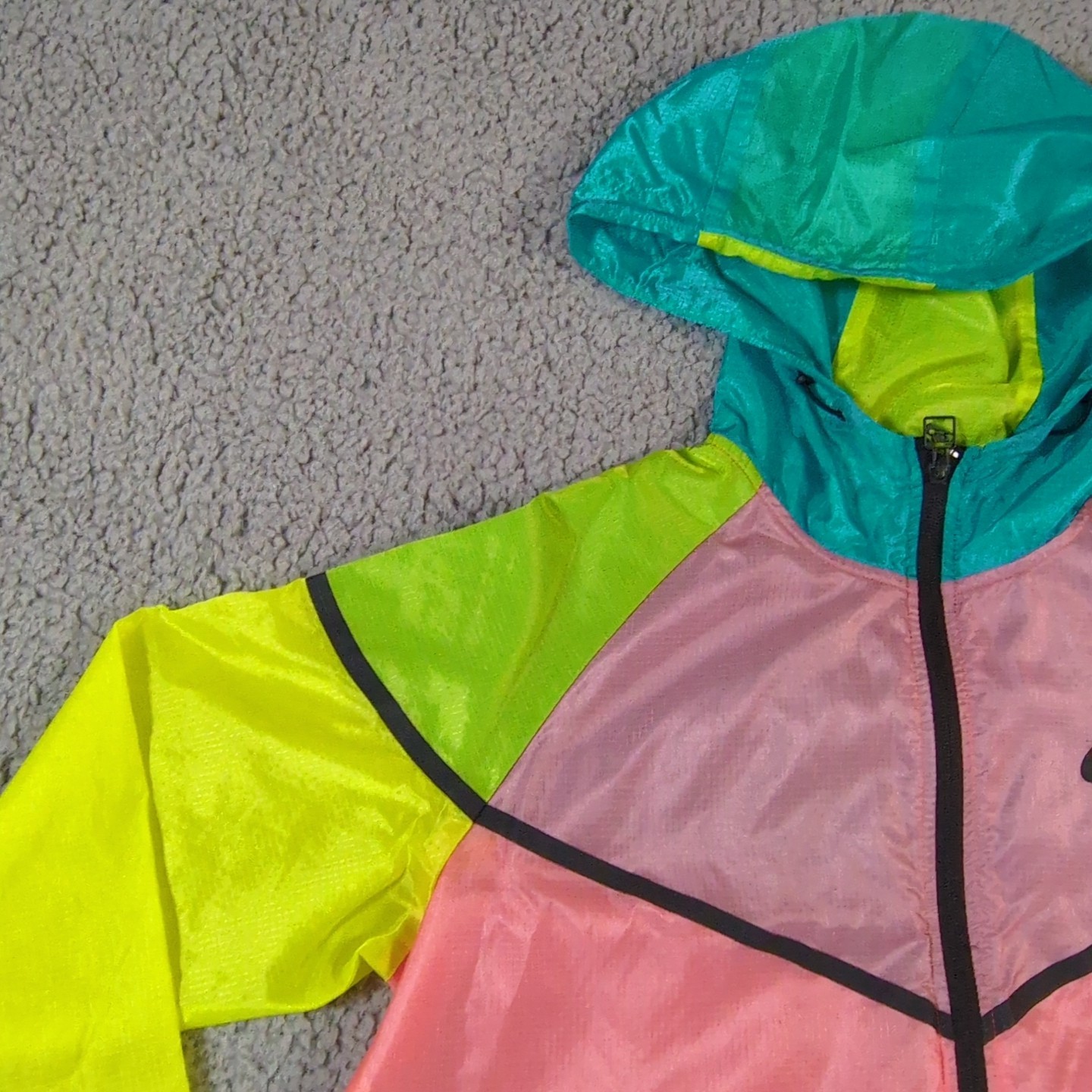 Nike Jacket Hyperfuse Tech Size L Colorblock Wind… - image 2