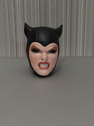 1/6 Scale Sideshow Collectibles Catwoman angry head sculpt - Picture 1 of 4