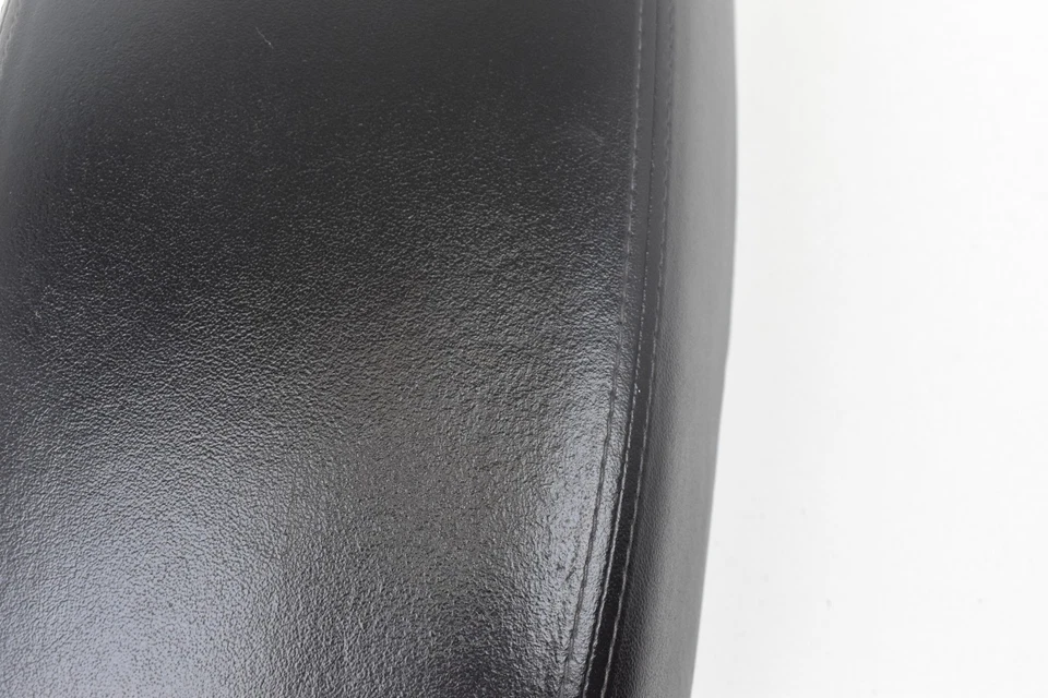 Hyundai Tucson 2010-2013 consola central cuero negro reposabrazos tapa OEM Foto 3 de 4