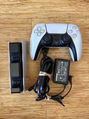 OEM Sony CFI-ZCT1W White PlayStation 5 Wireless Controller & Charging Station