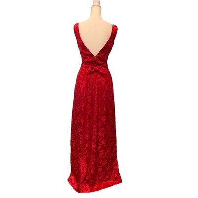 red prom dress bow on back open back bow dress Red Maxi Dress With Open Back And Bow -parroquiadesanalbertomagno.com