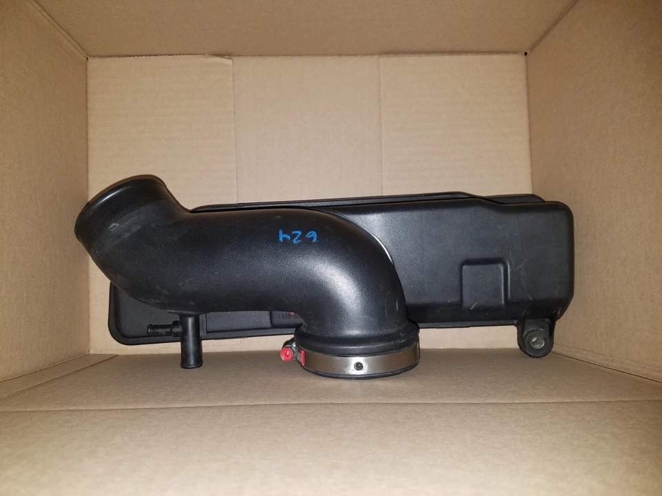 1990 1991 1992 1993 1994 LEXUS LS400 LS 400 AIR INTAKE CONNECTOR S PIPE HOSE - Изображение 2 из 4