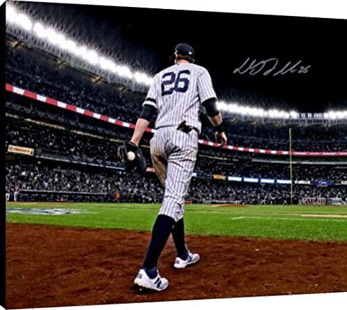 DJ LeMahieu Floating Canvas Wall Art - Walking onto the Field - Picture 1 of 2