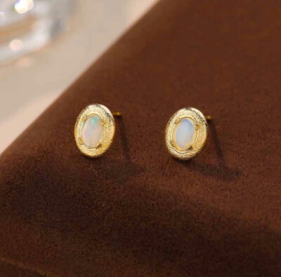 Simple Oval Natural Opal 925 Sterling Silber Ohrringe 18 Karat Vergoldet