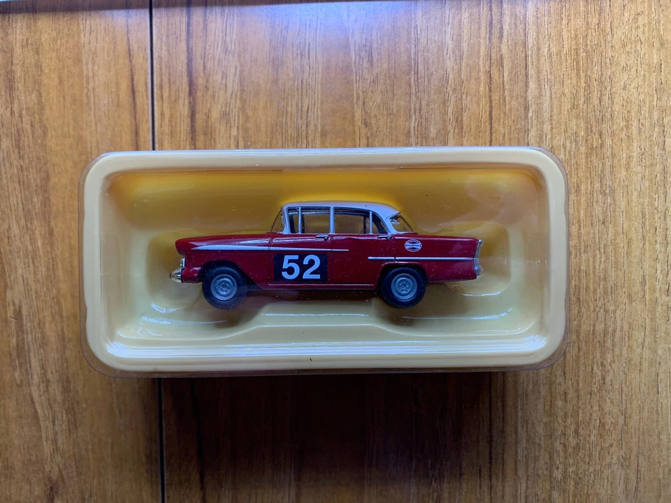 Vanguards Corgi 1:43 Vauxhall Victor F Series MkI Safari Rally VA38003 - Image 2 of 4