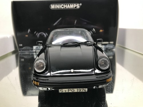 MINICHAMPS 063020 PORSCHE 911 CARRERA COUPE 1983 -BLACK 1:18- GOOD IN BOX - Picture 7 of 17