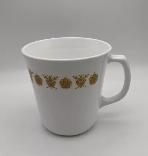 Vtg Pyrex Corning Ware Tea Coffee Cup Butterfly Gold C Handle Milk Glass 10 oz