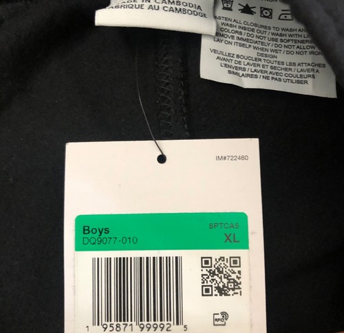 NWT Nike Boy's DQ9077-010 Big Kids Sportswear Standard Fit Shorts Black Size XL - Picture 9 of 13