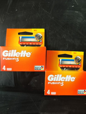 Gillette Rasierklingen | Fusion5 | 2 * 4 Stück= 8 Stück | NEU & OVP