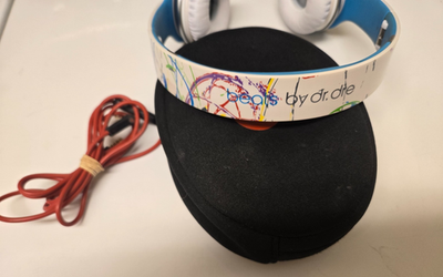 Beats solo HD 限定モデル futura Futura x Beats by Dre Solo HD Wired Headphones Limited Edition