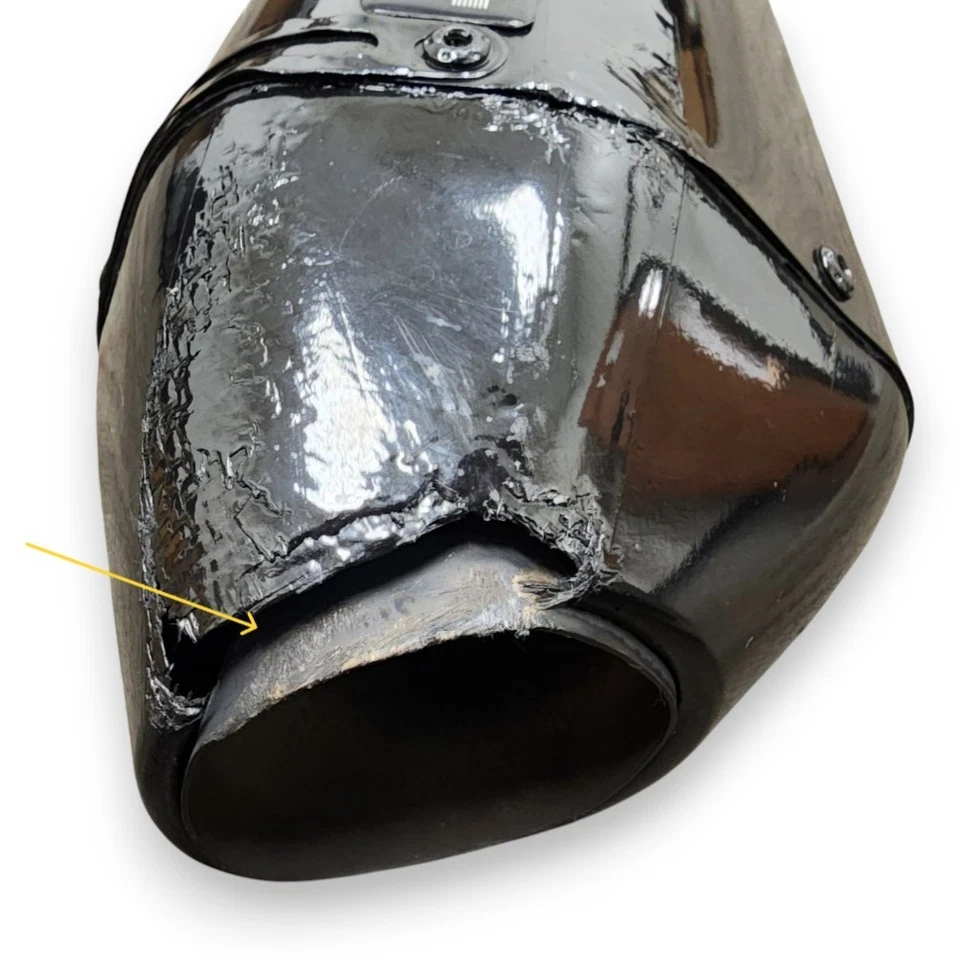 2015-2016 BMW S1000RR Yoshimura Exhaust Muffler Slip-On Damaged Carbon - Image 3 of 4