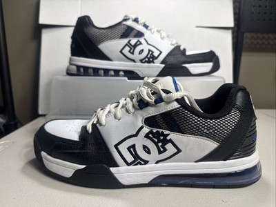 DC Shoes Versatile Mens Skate Sneakers White Black - 9.5 USED Nice Clean EUC