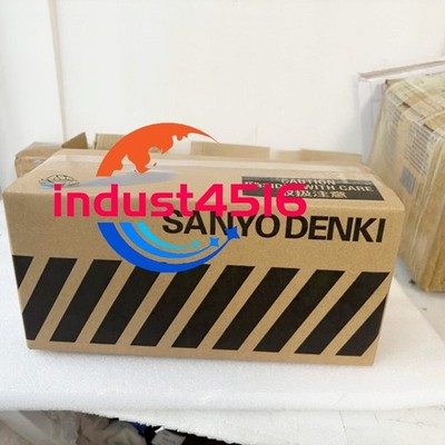 1PC Brand New  DENK R2AA13200DCP45 Servo Drive Fast FedEx / DHL