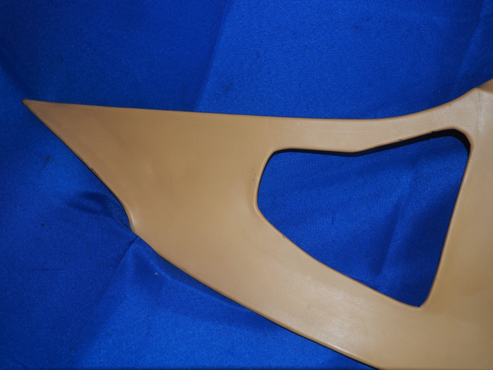 1995-1999 Ferrari F355 Rear Right Quarter Tail Window Surround Trim Beige OEM