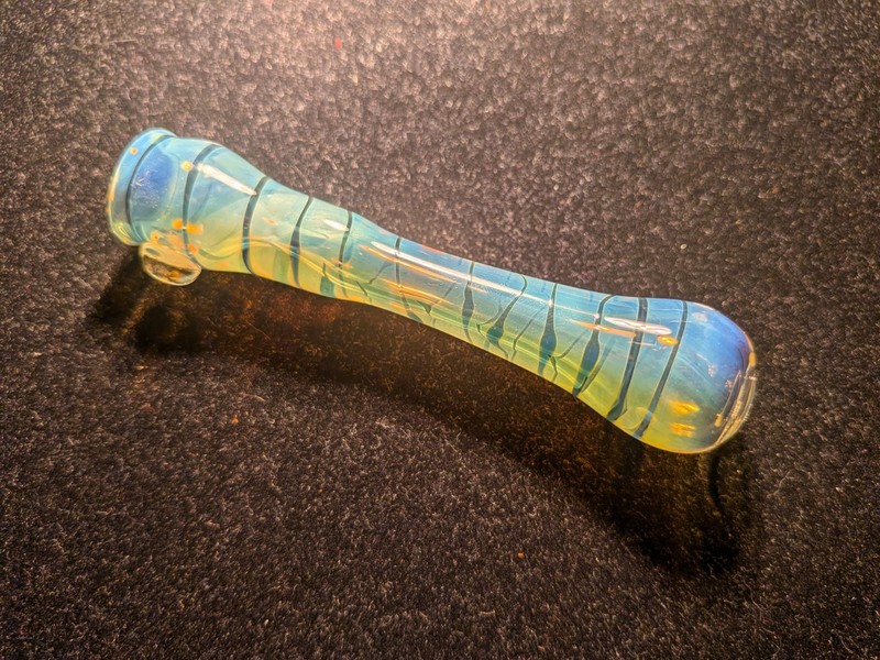 glass chillum pipe