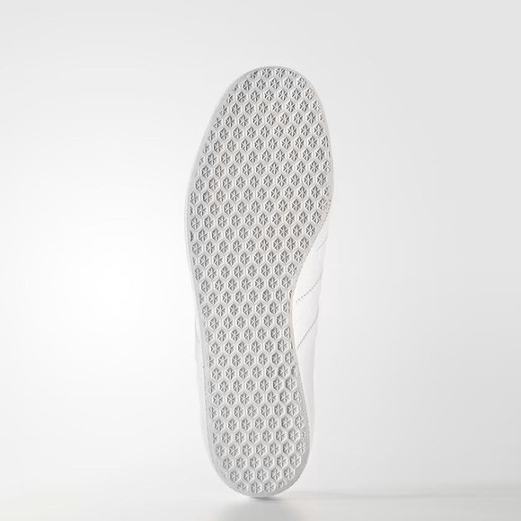13M - [NEW] Men's adidas Gazelle Shoes White BB5498 thumbnail 3