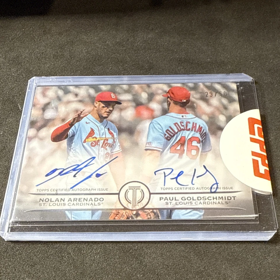 2025 Topps Tribute True To The Game Dual Auto Arenado & Goldschmidt/50 cartas Foto 3 de 4