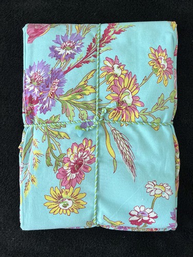 APRIL CORNELL - WILDFLOWER COTTON TABLECLOTH - AQUA PINK GREEN - 70" ROUND - NEW - Picture 2 of 3