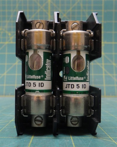 Littelfuse LJ60030-2C 600V 30 Amp Fuse Block w/ 2 Littelfuse JTD 5 ID Fuses - Picture 4 of 8