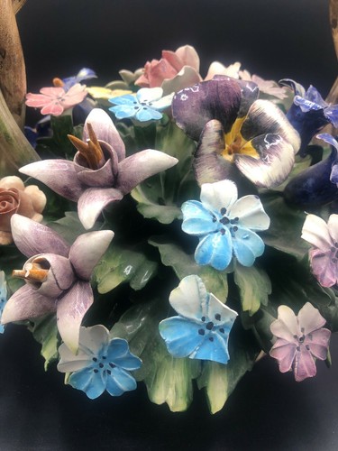 Vintage Capodimonte Napoleon Porcelain Flower Basket Large 11 inch - Picture 10 of 11