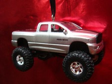  NEW  DODGE RAM 1500 LIFTED 4X4 SILVER TRUCK CHRISTMAS ORNAMENT