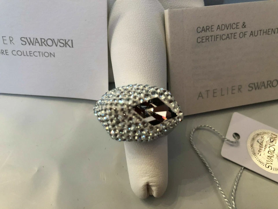 Anillo insertado Atelier Swarovski Core Collection Mosela azul claro 52 55 58 nuevo $299 Foto 2 de 4