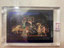 2020-21 One and One Kevin Garnett Blue Timeless Moments Auto 23/35 Gold Ink!!