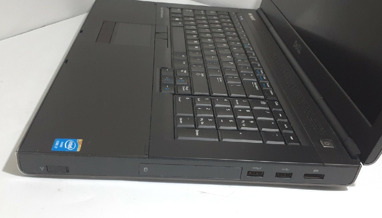 Dell Precision M6800 17in i7-4800MQ 8@2.70GHz 32GB RAM 512GB SSD Win10(6-6-1) - Picture 2 of 16