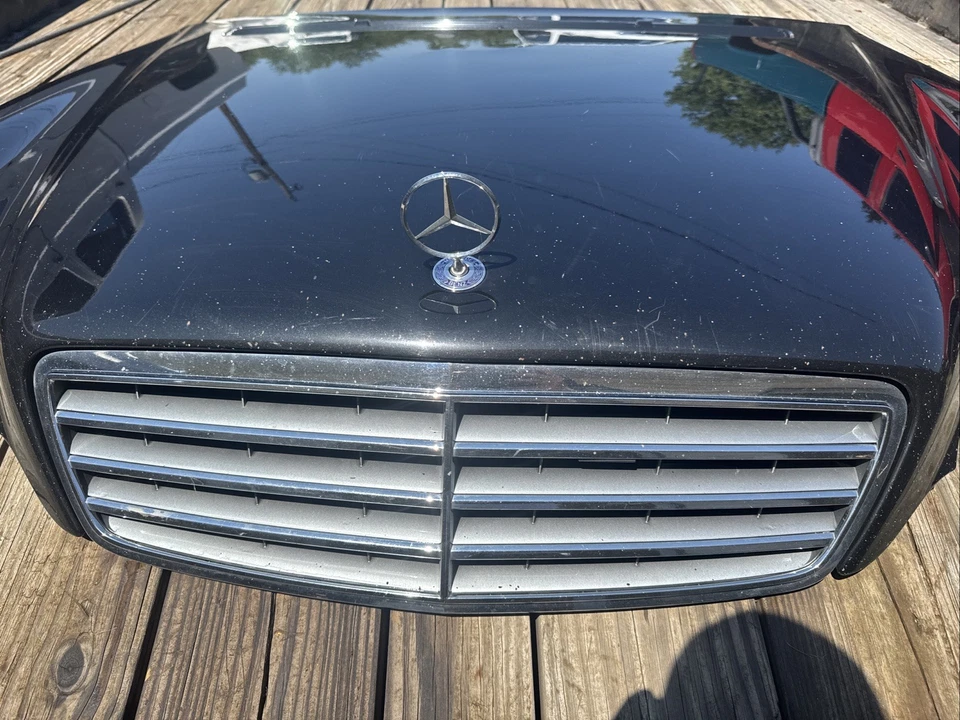 01-07 Mercedes Benz C280 W203 C230 AMG conjunto de painel capô preto fabricante de equipamento original com grade - Imagem 2 de 4