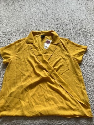 Worthington Women Short Sleeve V-Neck Blouse Modern Gold Yellow Size L