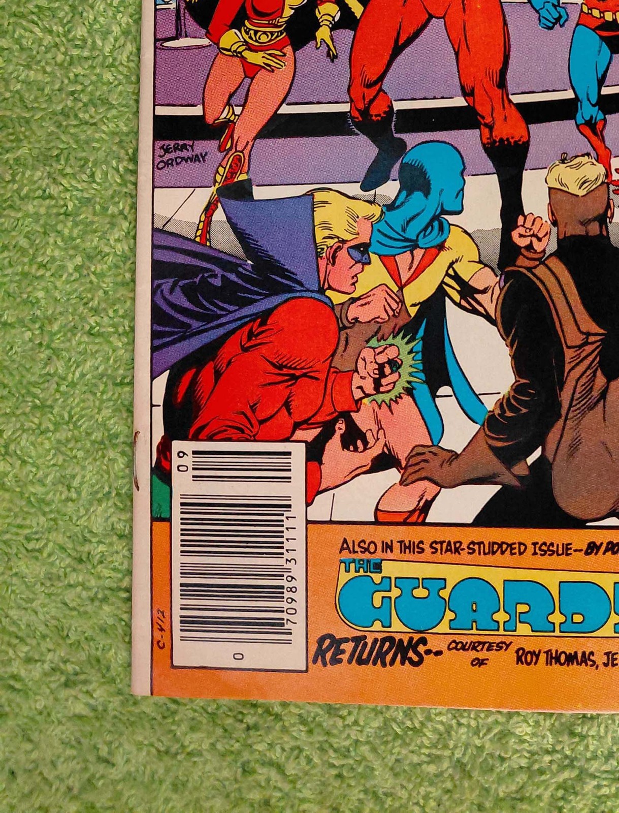 Starry Inc ALL-STAR SQUADRON #25 NM- Duty Free CANADIAN VARIANT 1st Infinity Inc ...