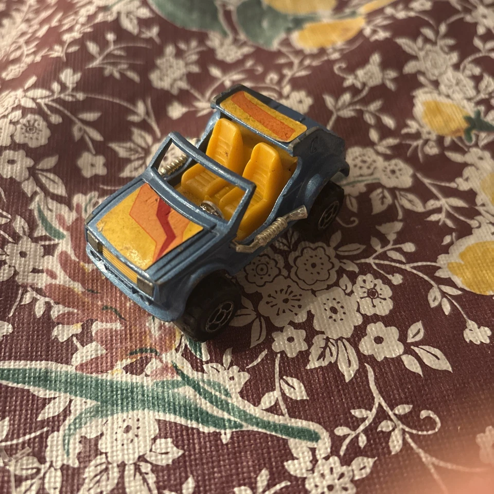 Литой автомобиль пляжный багги Majorette 1:64 Crazy Car No 223 ЛИТОЙ автомобиль - Изображение 3 из 4