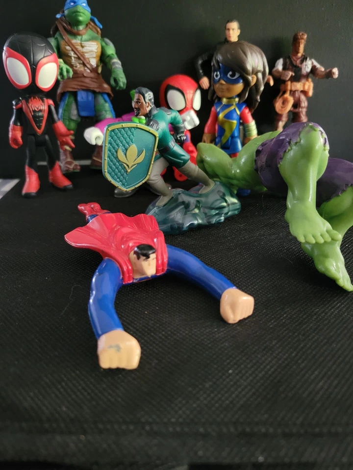 Lote Mixto TMNT, Marvel, GI Joe, Superman Volador De Colección, Joker, Spiderman, Espía Foto 2 de 4