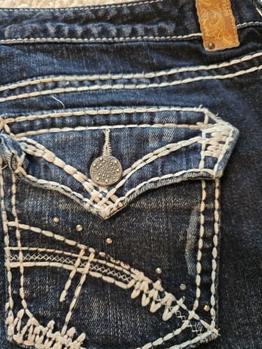 Womens Sz 15/16 Maurices Capri Cropped Dark Wash Stretch Flap Pockets Jeans Euc - Picture 2 of 11