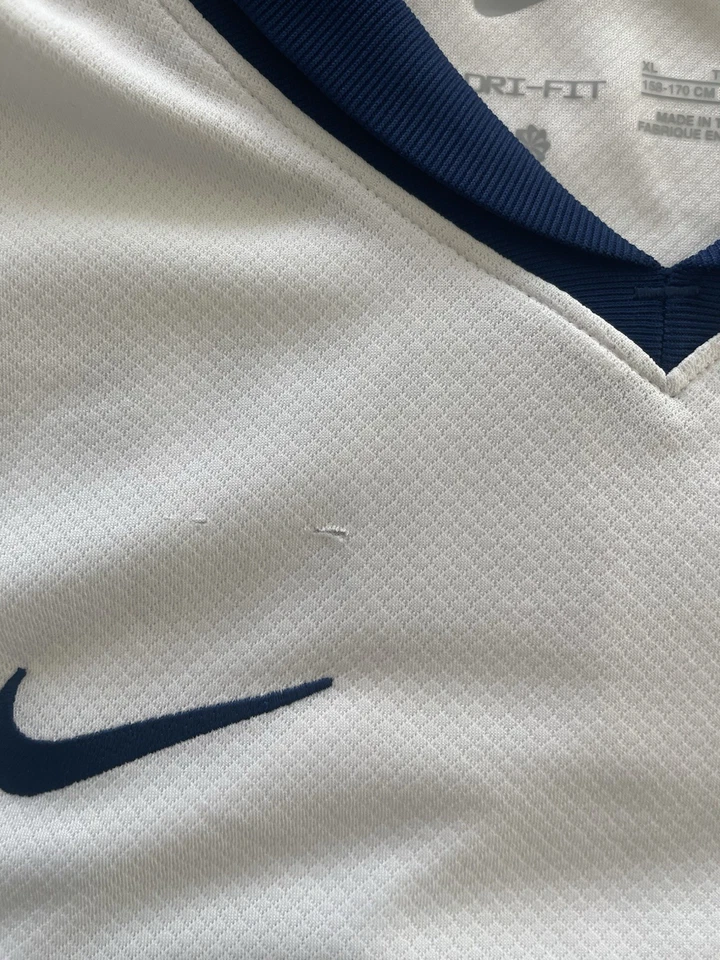 England Soccer Jersey - Youth XL - Bellingham 10 - Nike - Home - White - Image 4 of 4
