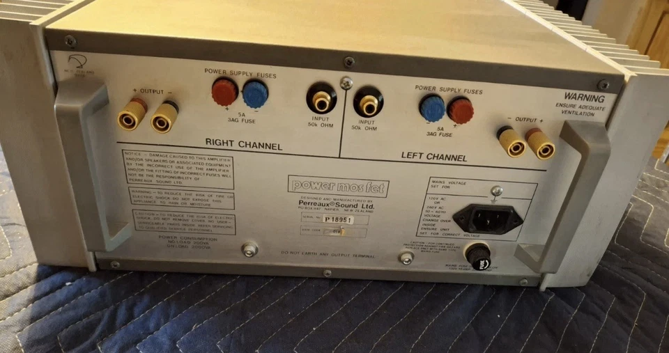 AMPLIFICADOR ESTÉREO PERREAUX PMF 3150 Foto 3 de 3